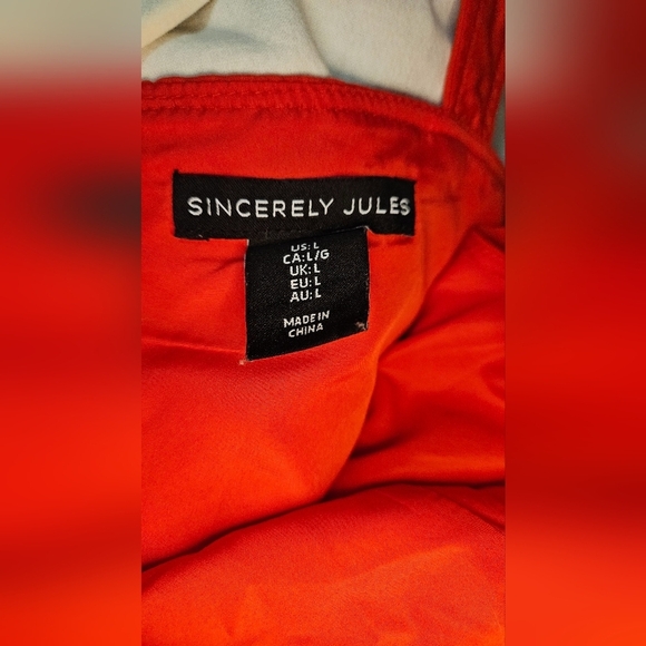 SINCERLY JULES Red Corset cropped top. Size Large NWOT - Picture 7 of 7